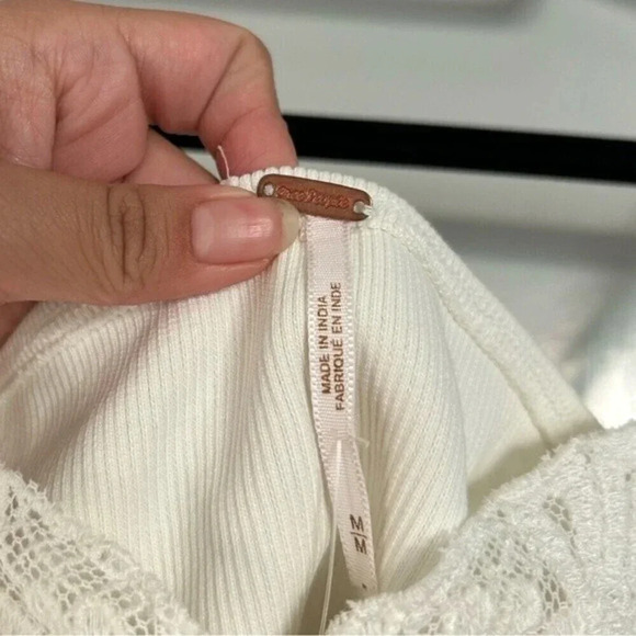 Free People Have My Heart Tank / Painted White Lace western top - Picture 15 of 16